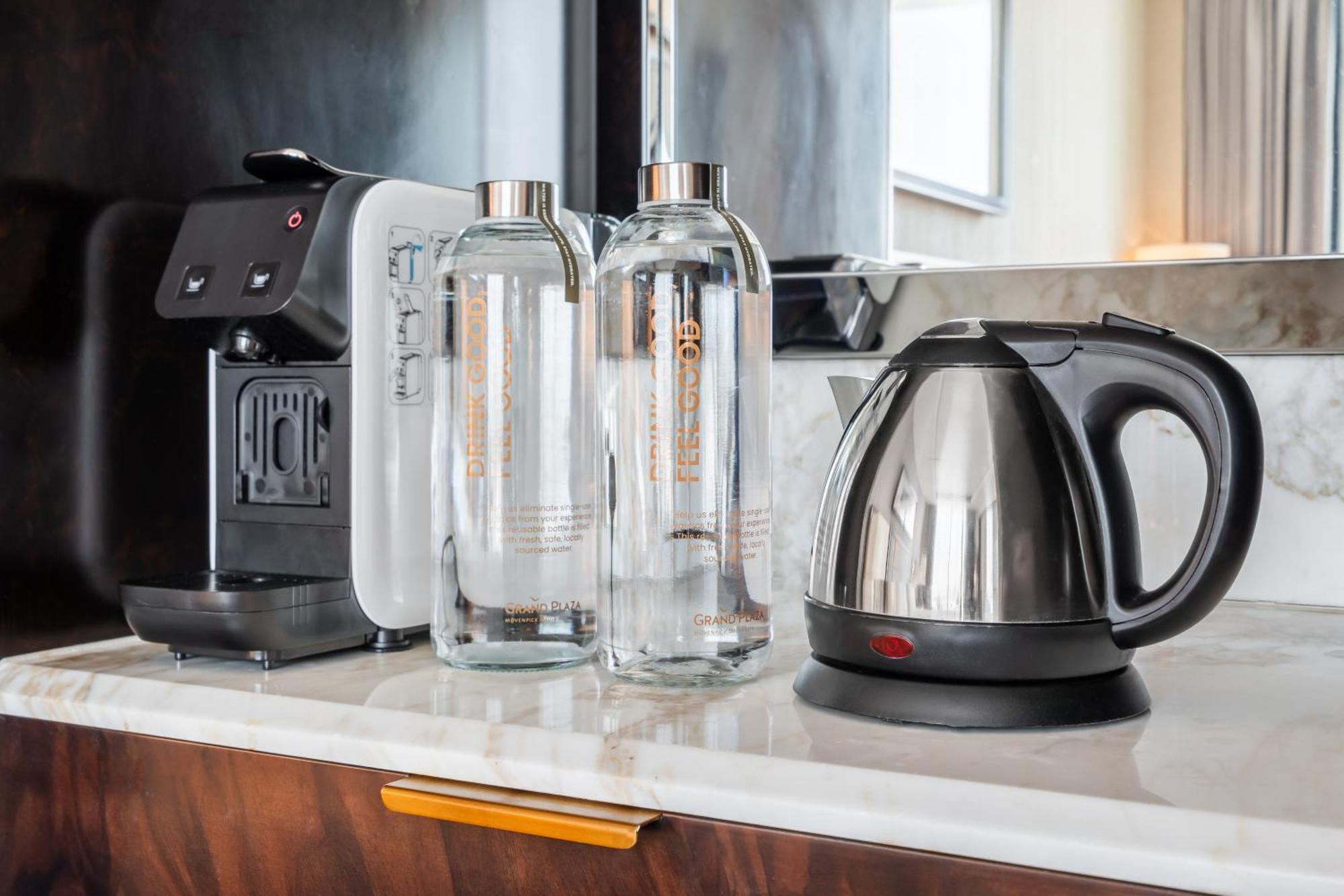 Grand Plaza Moevenpick Hotel Dubai Exterior photo A kettle and coffee machine